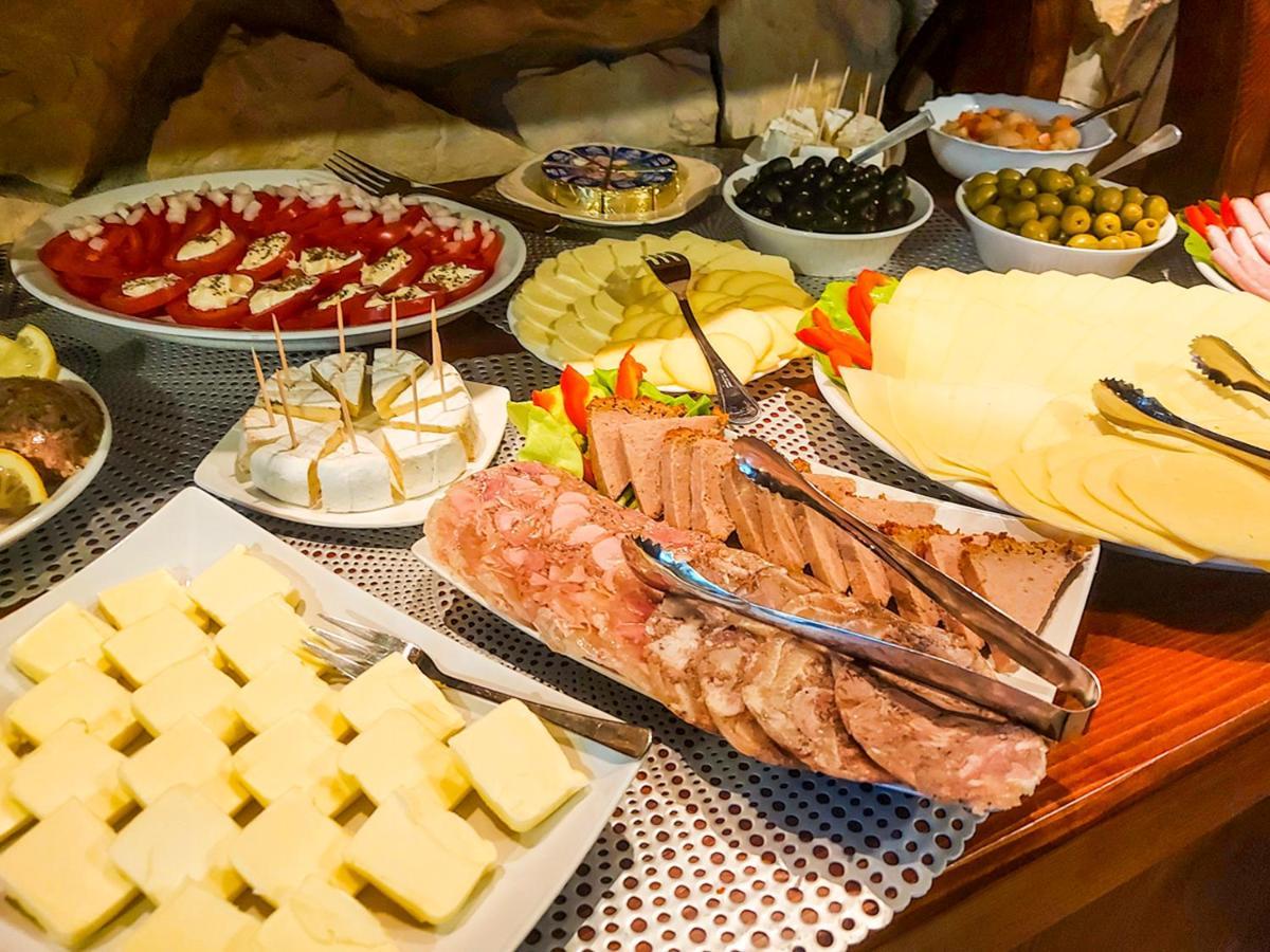 Monia Bed & Breakfast